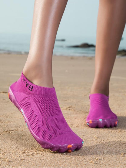 Women's Breathable Water Shoes with Polyester Upper and EVA Sole