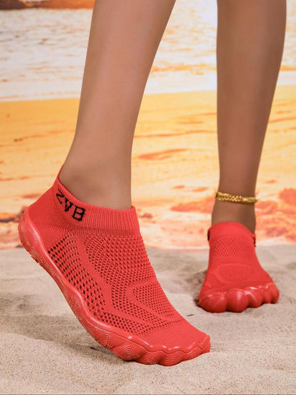 Women's Breathable Water Shoes with Polyester Upper and EVA Sole